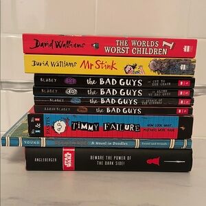 Children's short novels/graphic novels Book Collection